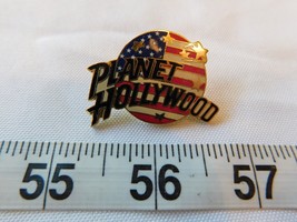 Planet Hollywood hat pin restaurant collectible gold USA Flag w/ shooting stars - £22.97 GBP