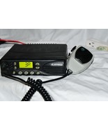 Motorola LCS2000 LCS-2000 M10UGD6DC5BN Mobile Radio 800Mhz w MIC W5C - $1,035.45 MXN