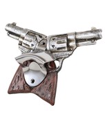 Rustic Western Cowboy Crossed Revolver Gun Pistols Wall Beer Bottle Cap ... - £18.95 GBP