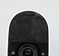 Arlo Essential VMC2330 Spotlight Indoor/Outdoor Wireless Camera 3-Pack image 3