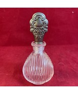 Vintage Godinger perfume w/ silver plate stopper pressed glass design - $378.38 MXN