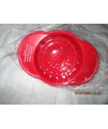 Red Can Strainer Eessntials New - $10.95 CAD