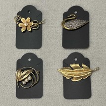 4 Vintage Gold Tone Brooches with Faux Pearl Filigree Etching Contrast T... - $513.18 MXN