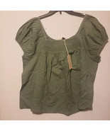 Women&#39;s Puff Cap Sleeve Top Universal Thread Green Size XS - $9.90