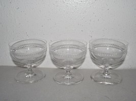 Vintage 3pc 3&quot; clear cordial liquor shot glass set etched loop pattern ~GB - £11.97 GBP