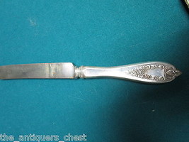 Vintage 11 unmarked  silverplate knives in velvet cover - £43.76 GBP
