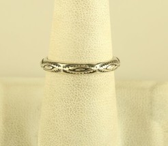 Vintage Sterling Silver Signed Silpada southwestern design Engraved Pattern Ring - $49.50