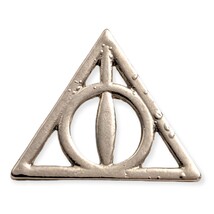 Harry Potter Lapel Pin: Deathly Hallows - £15.61 GBP