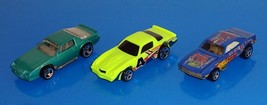 Hot Wheels Lot Of 3 Cars Camaro Z28 Yellow &#39;67 Camaro Blue &#39;80s Camaro Green - $8.00