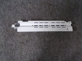 New DA97-08806B Lg Freezer Door Rail Right Side - £87.72 GBP