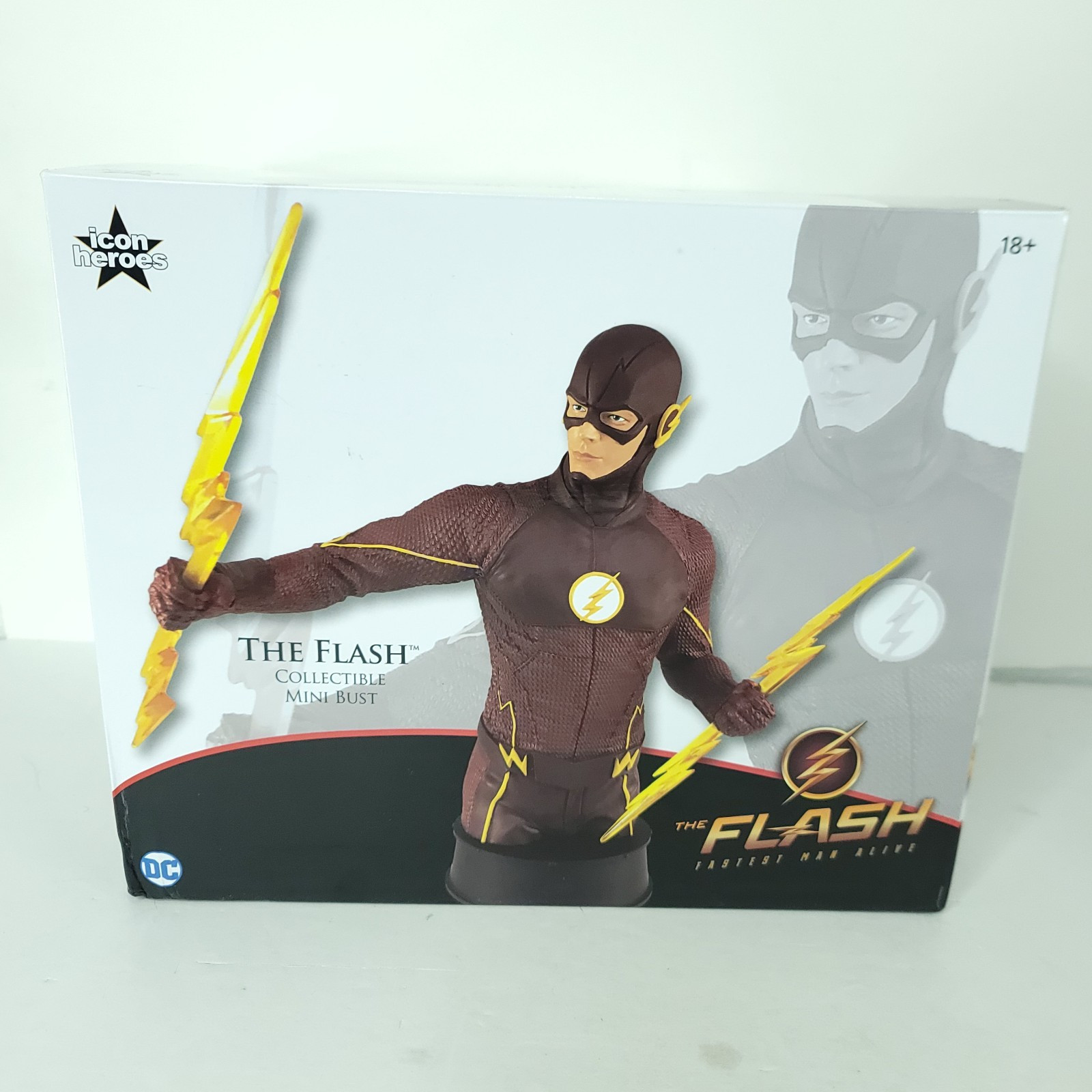 DC Icon Heroes THE FLASH Mini Bust Statue Figurine 0147/1000 Corner Dent... - $59.39