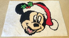 Disney Santa Mickey Mouse Christmas Bath Rug 30 x 20 See Pictures Very Soft - £18.68 GBP