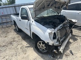 Manual Transmission 2WD 5 Speed 4 Cylinder Engine Fits 05-15 TACOMA 104624571 - £621.38 GBP