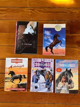 Mixed Lot of Thoroughbred KING OF THE WIND No Small Thing Horse Books: - £6.86 GBP