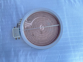 Genuine Electrolux Element Surface Dual 750/1800W 318198930 - £172.42 GBP