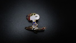 Super Rare Vintage Aviva Skiing Snoopy Googles Pin 1&quot; - £59.21 GBP