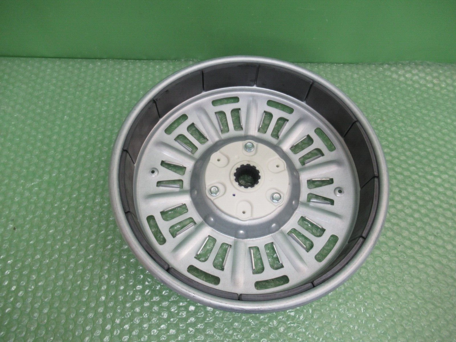 LG  Model WM5500HVA Washer Motor Rotor - $63.70