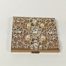 Vintage Compact Mirror Powder Puff Gold Plate Filigree Faux Pearl Rhines... - £22.34 GBP