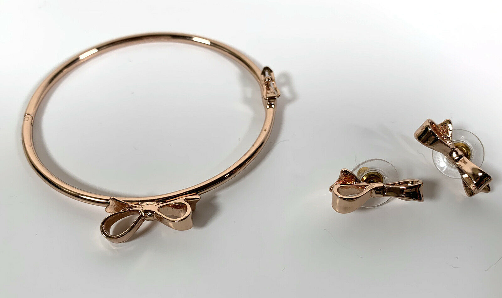 Kate Spade Love Notes Bow Set Bangle Hinged Bracelet & Earrings Stud Rose Gold - $91.08