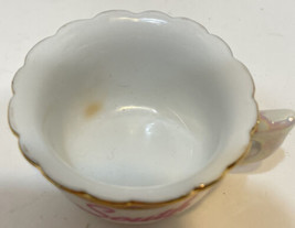 Vintage Souvenir South Carolina Miniature Cup Iridescent Gold Trim 1  Sc... - £7.52 GBP