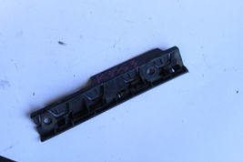 2004-07 BMW E60 525i PASSENGER RIGHT FENDER BRACKET  R3553 image 8