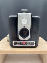 Vintage 1950&#39;s Kodak Brownie Hawkeye Camera Flash Model Untested with Da... - $11.65