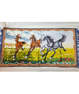Vintage Swan Velveteen Tapestry Wild Stallions Running Horses Fringe 20 ... - $736.01 MXN Vintage Swan Velveteen Tapestry Wild Stallions Running Horses Fringe 20 ... - $736.01 MXN