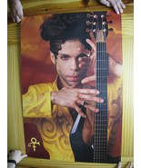 Prince Poster Face Shot With Guitar - $5,040.75 MXN