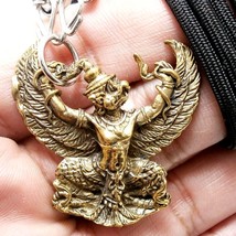 Phaya Krut Garuda Eagle Fight Naga Nak Amulet Strong Protection Pendant Necklace - £19.92 GBP