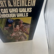 The Cat Who Walks Through Walls by Robert A Heinlein - First edition - 1985 - £15.68 GBP