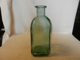 Square Green Glass Bottle With Pourer Lip 8.75&quot; Tall - £31.46 GBP