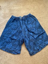Woman Within Shorts Women&#39;s Sz 14W blue floral jeans Elastic Waist With Pockets - £9.74 GBP