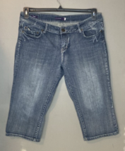 VIGOSS Denim Capri Jeans Women&#39;s SIZE 17 Leather Tag Pegasus Logo - £16.44 GBP