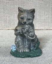 Vintage Resin Sitting Mama Cat Holding Baby Kitten In Mouth Figurine - $17.82