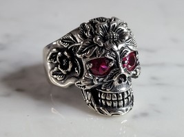 Mens Sterling Silver Ruby Eyed Goth Biker Skull Ring 20.1g E6986 - £97.78 GBP