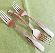 Cooks Stainless 3 Dinner Fork Capri Pattern 7 1/2&quot; Plain Glossy Oar Hand... - $16.82