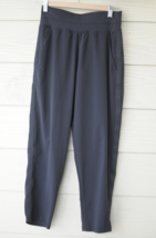 Athleta Nolita Slim Tapered Crop Pant Black Pockets Lightweight Size 4 - $22.00