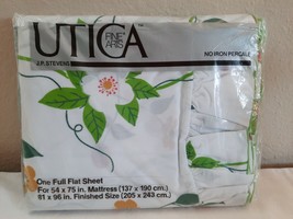VTG Utica By J P Stevens Full Flat Sheet Ruffle Strawberry Patch II Seal... - $32.62