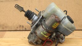 01-02 Toyota 4Runner Abs Brake Master Cylinder Pump w/ Accumulator & Motor Assy image 2