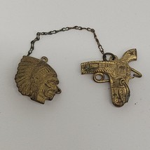 Indian Head Native American / Cowboy Gun Pin /Brooch Gold Tone Vintage - £23.42 GBP