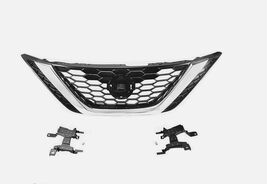 For Nissan Sentra 2016 2017 2018 Front Bumper Upper Grille Chrome &amp; Blac... - $36.86 CAD