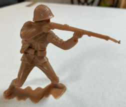 Vintage Original MARX 6&quot; JAPANESE SOLDIER Firing Rifle Figure 1963 - $11.87