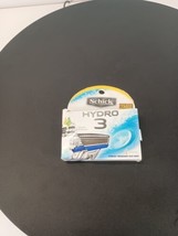 Schick Hydro 3 Blade Razor Cartridge Refill, 4 Cartridges / damaged box - £9.70 GBP
