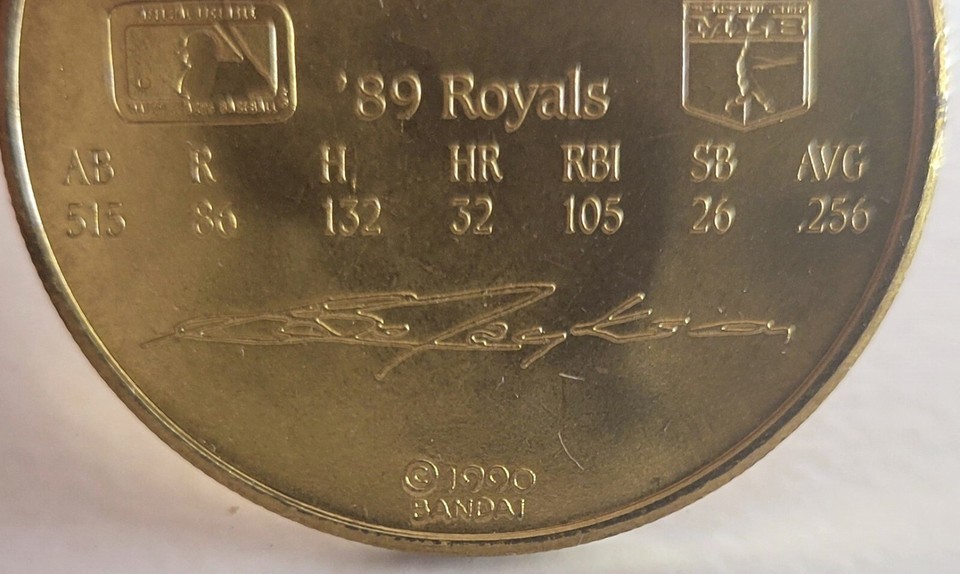 N) 1990 Bandai Sport Stars Collector Coin - Bo Jackson - Kansas City Royals Item image 4