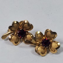 Vintage Screw Back Earrings Red w/ Gold Tone .75 Inch Flower - $8.50