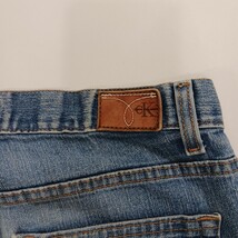 Calvin Klein Pants Women’s Blue Denim Bootcut Mid-Rise Jeans Size (30×31) image 4