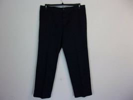 Men&#39;s Black Dockers Flat Front Dress Pants. 40 X 32. 60% Cotton/ 40% Pol... - $32.52 CAD