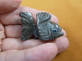 Y-FIS-TR-5) gray GOLDFISH FISH gemstone SOAPSTONE STONE gem carving LOVE... - £6.76 GBP