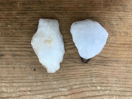 Set Pair 2 White Quartz Stone Crystal Arrowheads Virginia Farm Field Fou... - £63.94 GBP