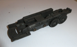 Vintage O Scale Lionel Diecast 6460 Frame with Trucks - $22.77